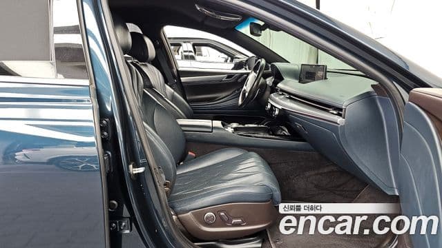 Genesis G80 (RG3) бензин 3.5 турбо AWD, 2021 11