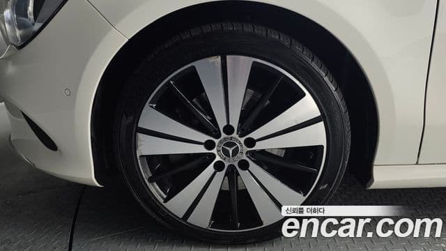 Mercedes-Benz CLA-класс C117 CLA250 4MATIC, 2018 все фото