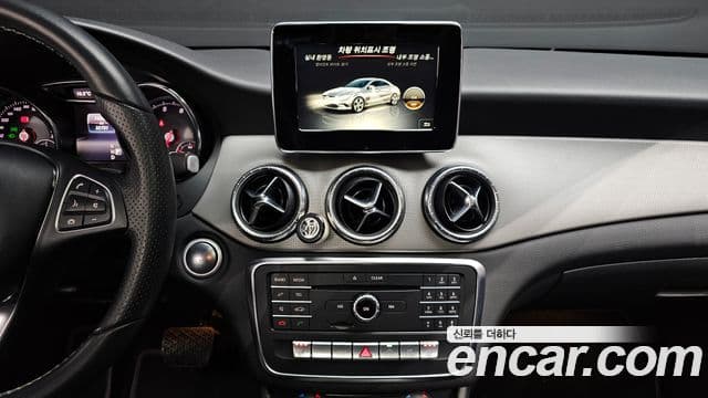 Mercedes-Benz CLA-класс C117 CLA250 4MATIC, 2018 14