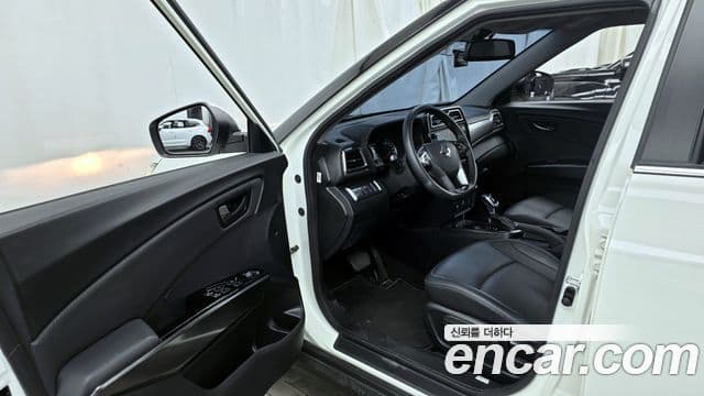 KG모빌리티(SsangYong) Berry New Tivoli V1, 2021 10