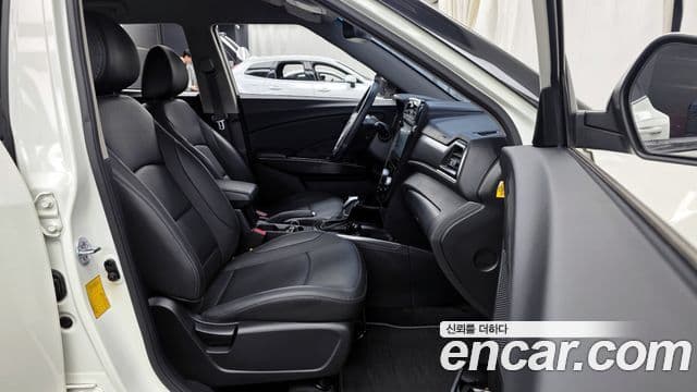 KG모빌리티(SsangYong) Berry New Tivoli V1, 2021 11