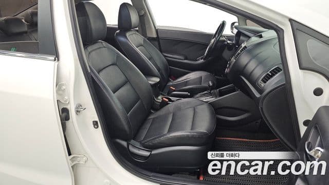 Kia K3 Noblesse, 2013 11