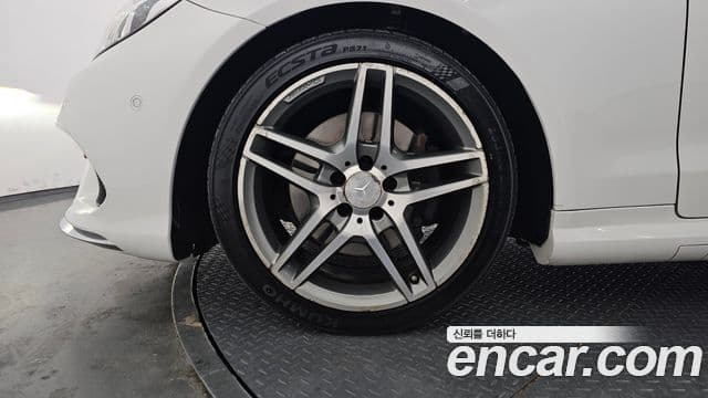 Mercedes-Benz E-класс W212 E350 кабриолет, 2014 все фото