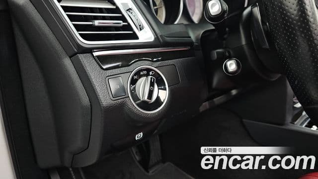 Mercedes-Benz E-класс W212 E350 кабриолет, 2014 19