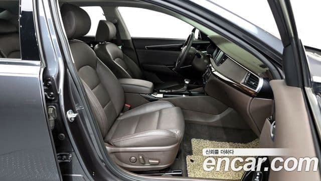 Kia All New K7 Noblesse, 2019 11