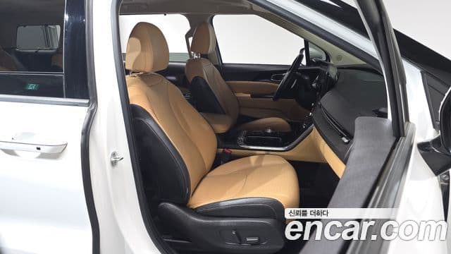 Kia Carnival 4세대 Signature, 2021 10