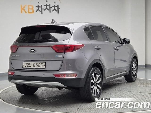Kia Sportage 4세대 дизель 1.7 2WD Trendy, 2016 3