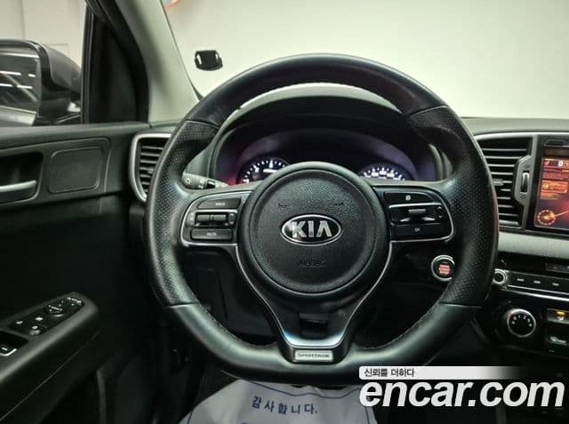 Kia Sportage 4세대 дизель 1.7 2WD Trendy, 2016 9
