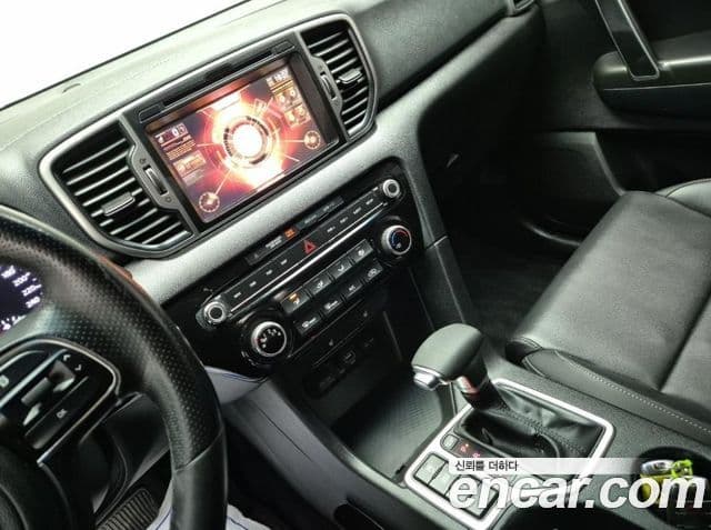 Kia Sportage 4세대 дизель 1.7 2WD Trendy, 2016 10