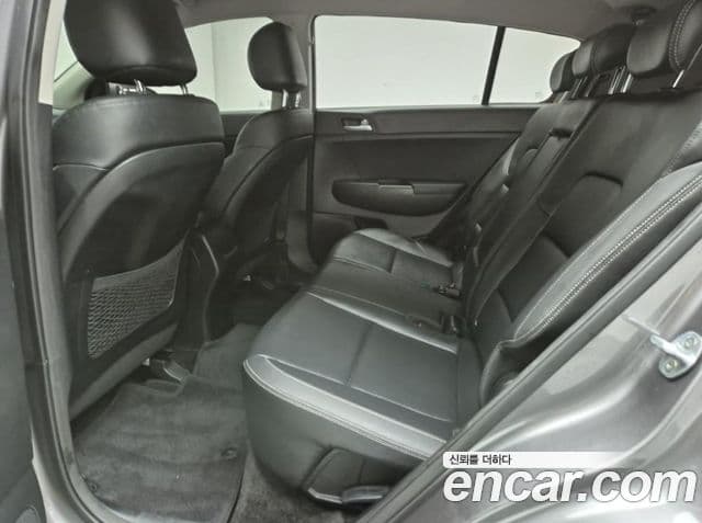 Kia Sportage 4세대 дизель 1.7 2WD Trendy, 2016 12