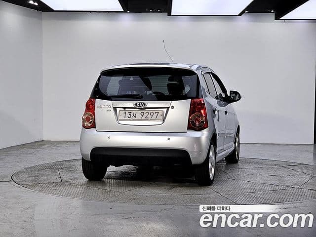 Kia 뉴모닝 люксовая версия Black Premium, 2009 3