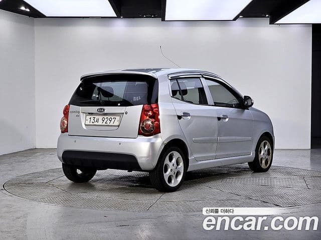 Kia 뉴모닝 люксовая версия Black Premium, 2009 4