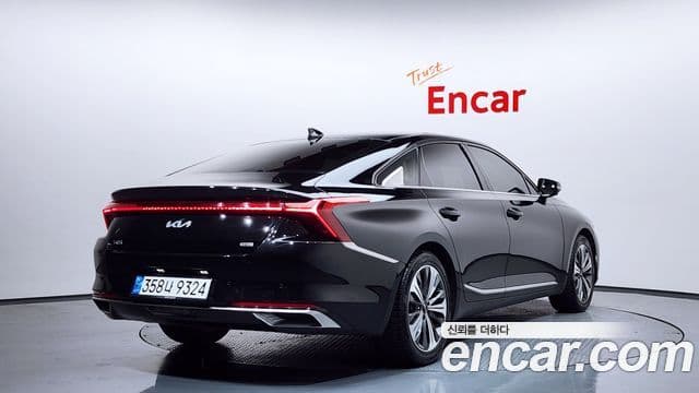 Kia K8 гибрид Signature, 2022 2