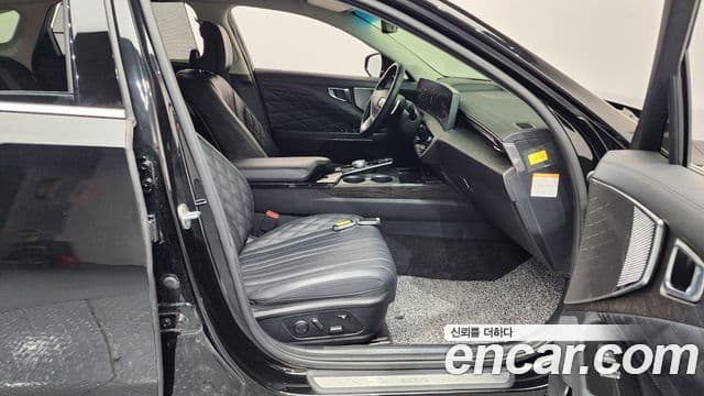 Kia K8 гибрид Signature, 2022 11