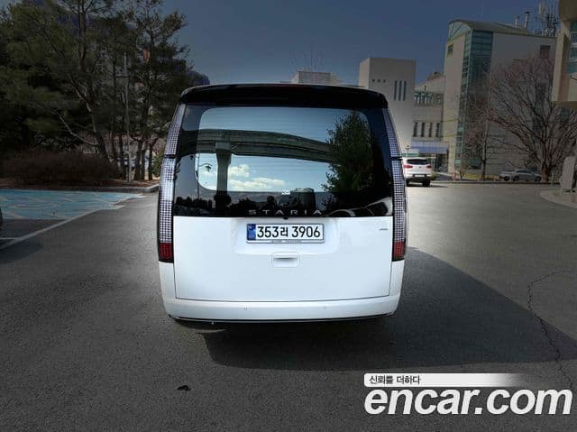 Hyundai Staria Inspiration, 2025 6