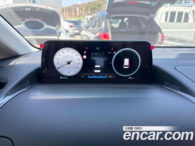 Hyundai Staria Inspiration, 2025 14