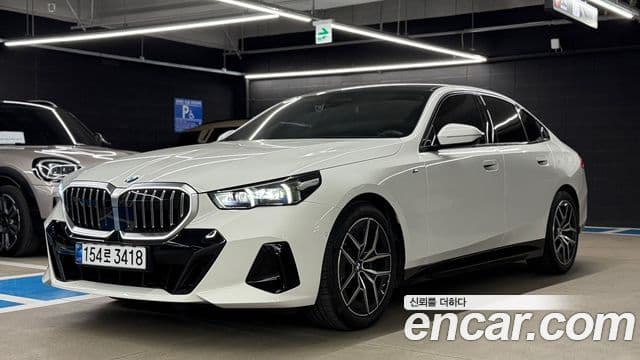 BMW 5시리즈 (G60) 523d M Sport, 2025 1