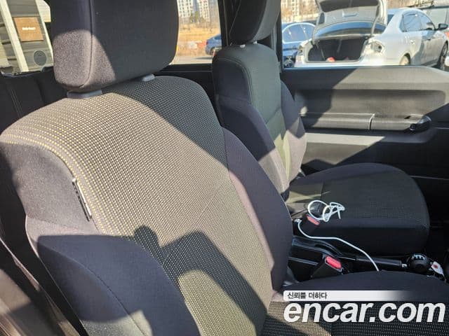 스즈키 짐니, 2024 10