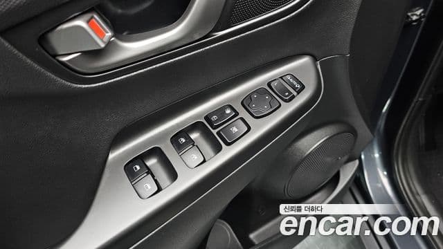 Hyundai Kona Premium, 2018 12