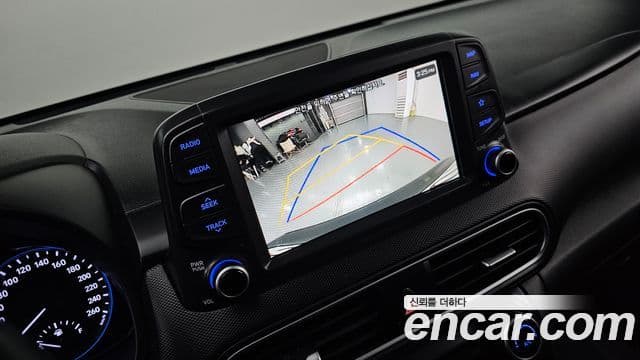 Hyundai Kona Premium, 2018 17