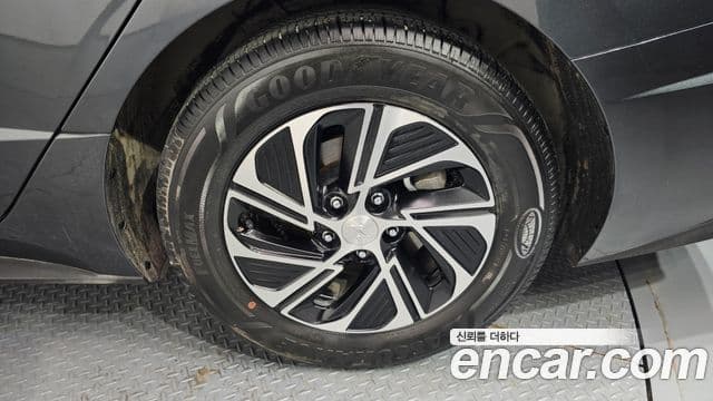 Hyundai Sonata гибрид (DN8) Modern, 2023 все фото