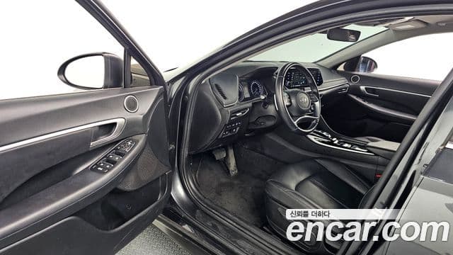 Hyundai Sonata гибрид (DN8) Modern, 2023 12