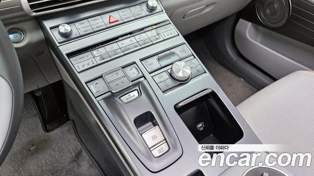 Hyundai NEXO Premium, 2021 9