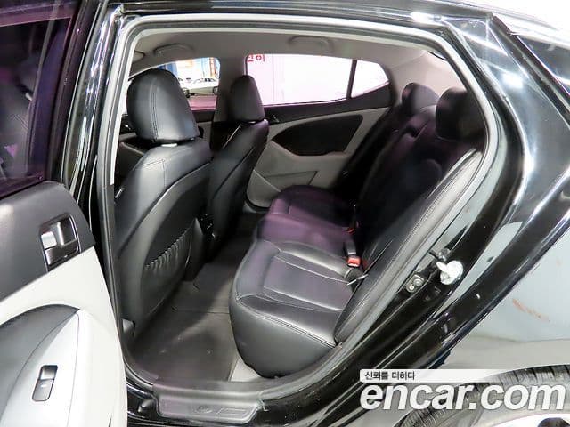 Kia K5 Special, 2013 7