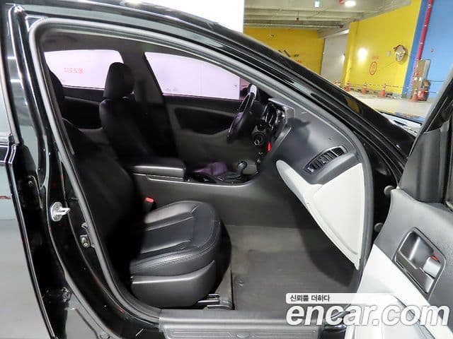 Kia K5 Special, 2013 8