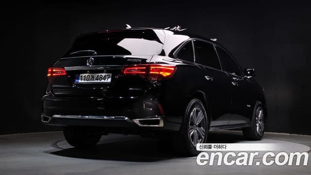 어큐라 MDX, 2017 2