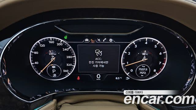 Bentley Continental GT 3세대 4.0 GT Azure, 2023 8