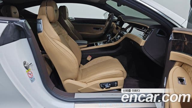 Bentley Continental GT 3세대 4.0 GT Azure, 2023 11