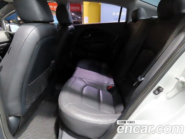 Kia All New Pride Trendy, 2014 7