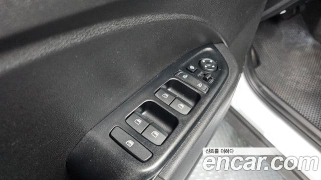 Hyundai Venue Modern, 2020 13