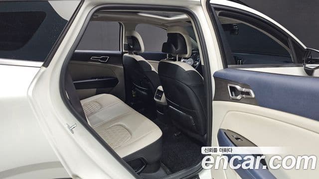 Kia Sportage 5세대 гибрид Signature 2WD, 2022 13