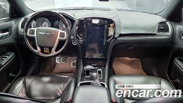 크라이슬러 The / новый New 300C, 2012 все фото