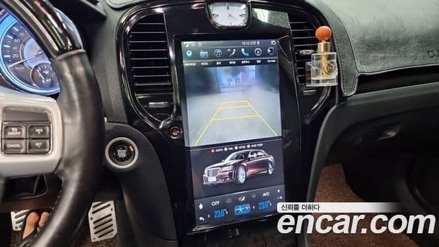 크라이슬러 The / новый New 300C, 2012 7