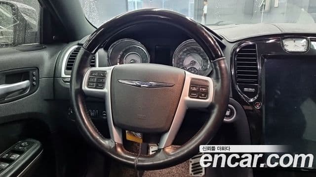 크라이슬러 The / новый New 300C, 2012 12