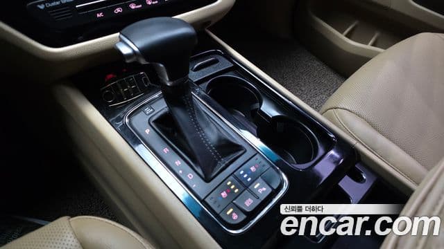 Kia All New Carnival Prestige High Roof, 2017 9