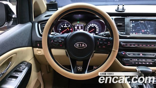 Kia All New Carnival Prestige High Roof, 2017 13