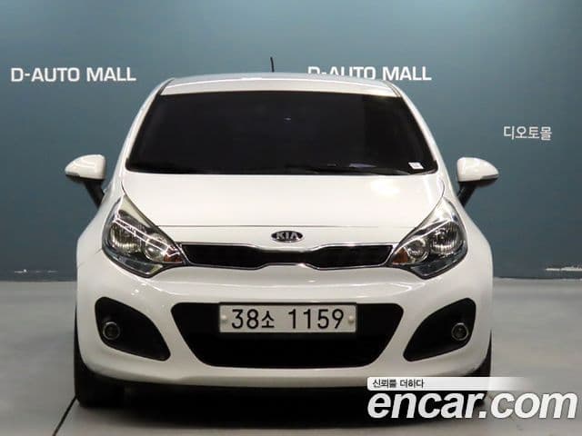 Kia All New Pride Luxury, 2014 2