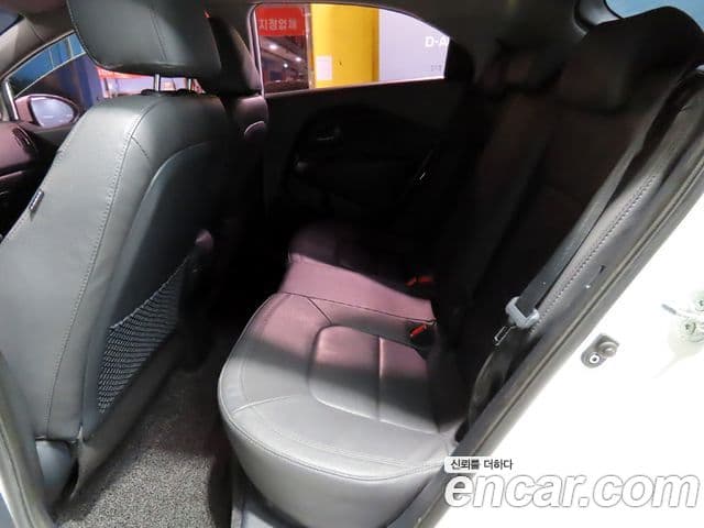 Kia All New Pride Luxury, 2014 7