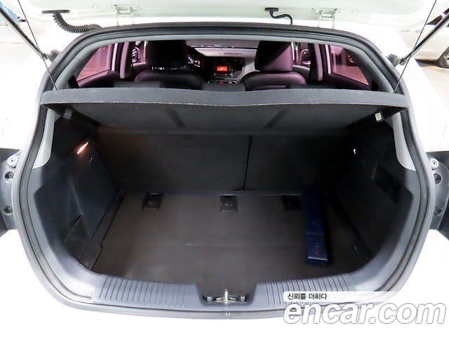 Kia All New Pride Luxury, 2014 18