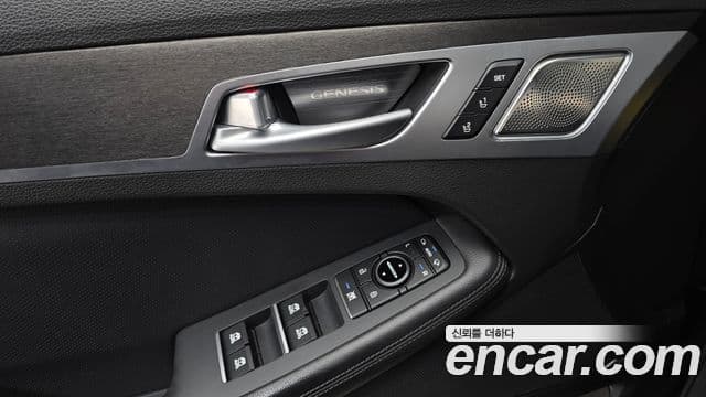 Genesis G80 Premium Luxury, 2018 18