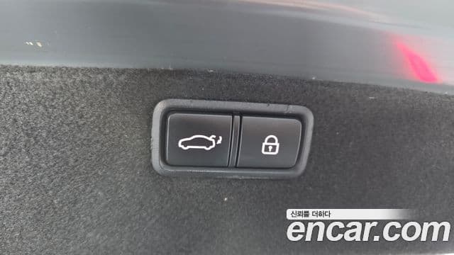 Genesis G80 Premium Luxury, 2018 20