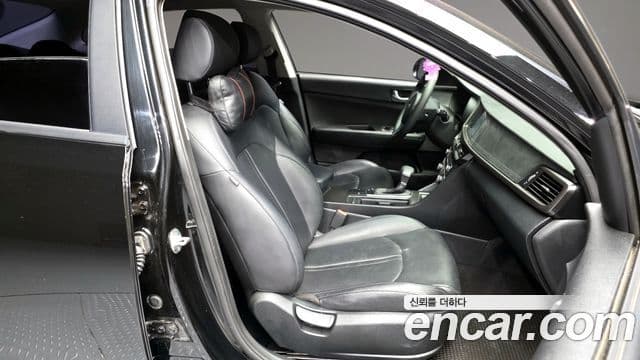 Kia K5 2세대 Style Edition, 2018 11