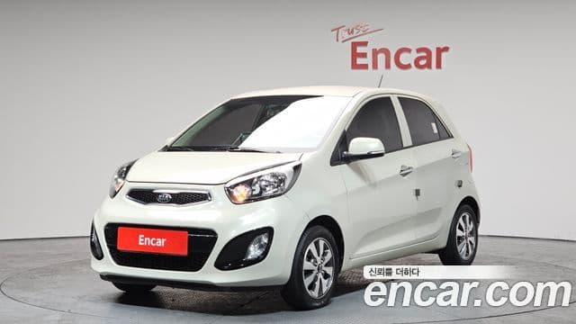 Kia All New Morning Deluxe Trendy, 2015 1