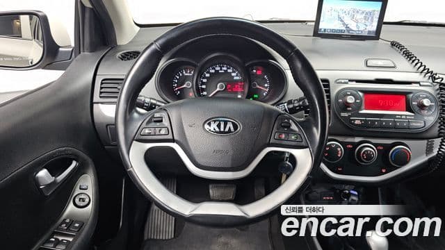 Kia All New Morning Deluxe Trendy, 2015 13