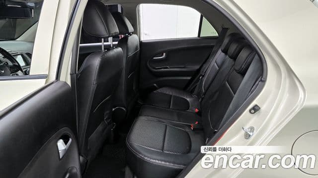 Kia All New Morning Luxury, 2014 13