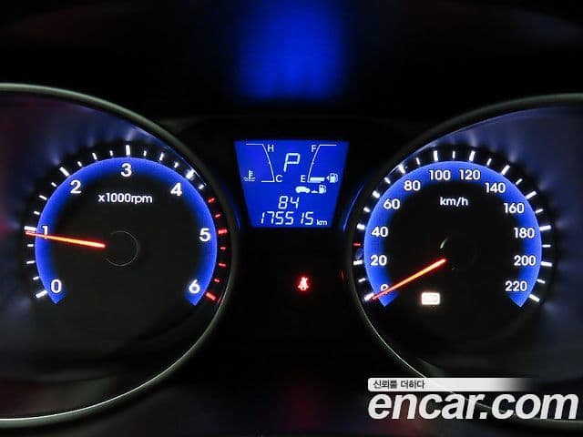 Hyundai Tucson ix Luxury, 2010 9